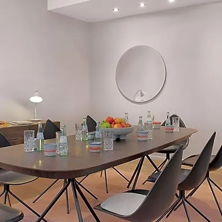 Beethoven Dreesen - Furnished By Boconcept 3*